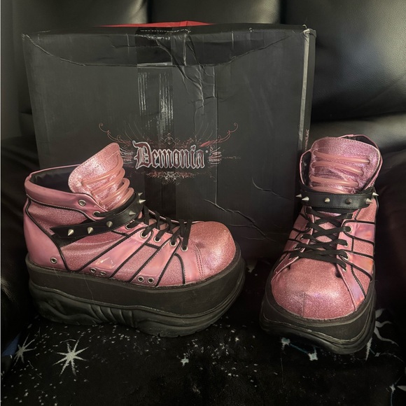 Demonia Shoes - Demonia Neptune 100